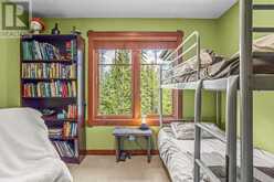 321, 170 Crossbow Place Canmore