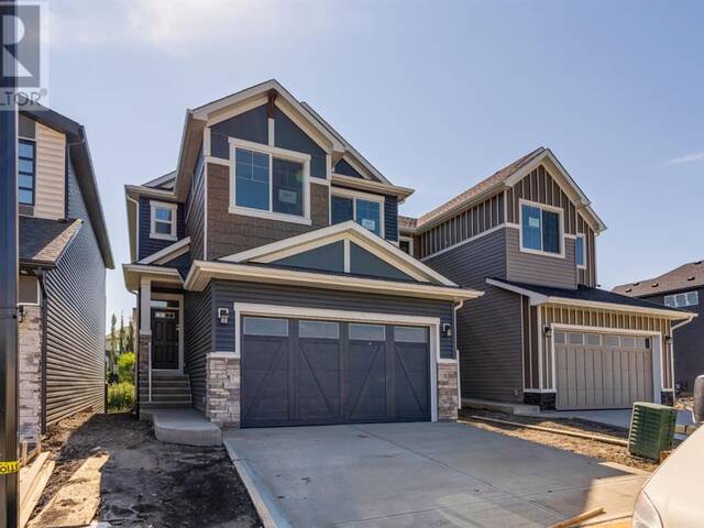 207 Silver Spruce Grove SW Calgary Alberta