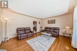 2445 30 Avenue SW Calgary