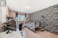 8313 Edgebrook Drive NW Calgary