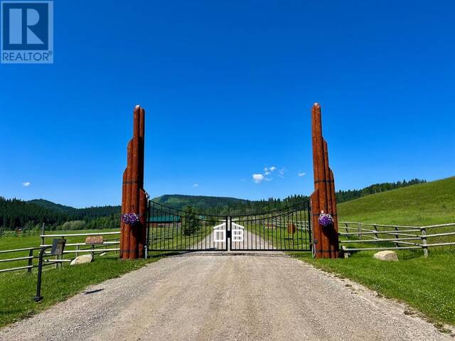 11 Black Bear Rural Foothills Alberta