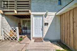 202, 1119 78 Avenue NW Calgary