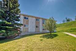 202, 1119 78 Avenue NW Calgary