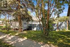 220 3 Avenue SE High River