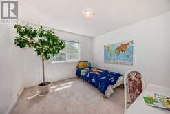 7 Cedarwood Lane SW Calgary