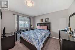 158 Everridge Gardens SW Calgary