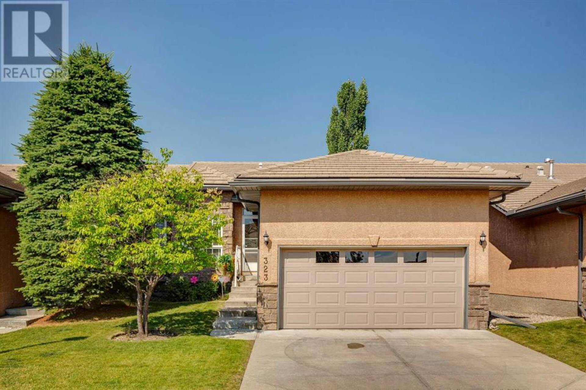 323 Shannon Estates Terrace SW Calgary