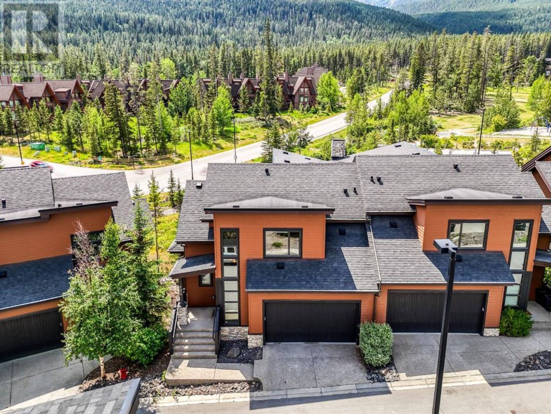 105 Riva Court Canmore