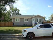 2 Evron Place Trochu