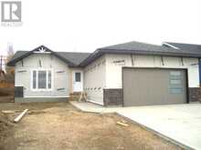 2 Evron Place Trochu