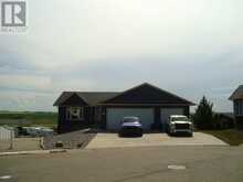 2 Evron Place Trochu