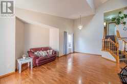 240 Los Alamos Place NE Calgary