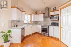 240 Los Alamos Place NE Calgary