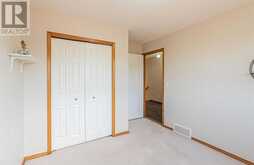 240 Los Alamos Place NE Calgary