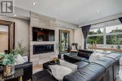 2442 32 Avenue SW Calgary