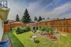 940 Rundlecairn Way NE Calgary