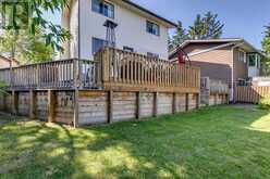 96 Coach Manor Terrace SW Calgary