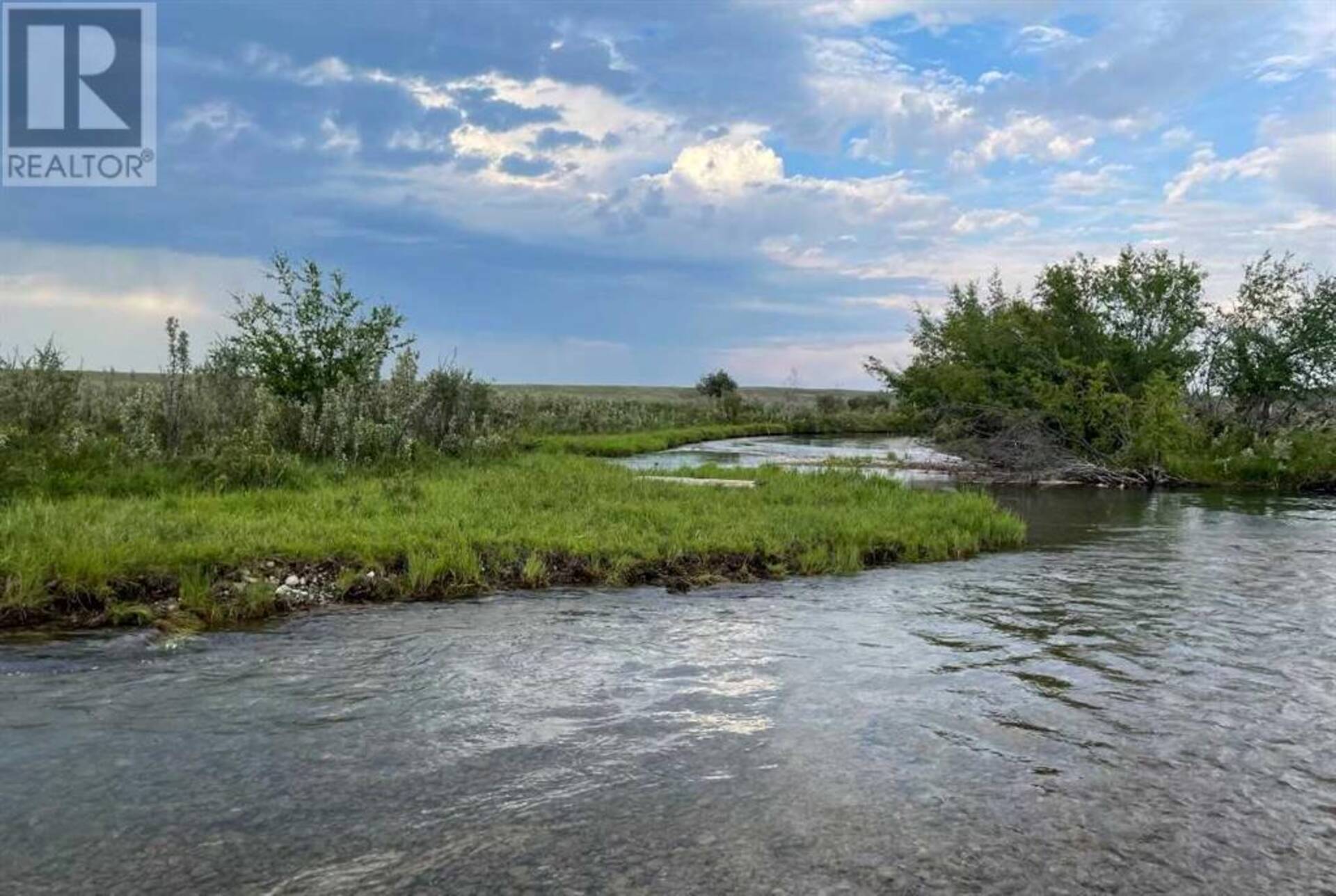 570 Avenue Rural Foothills