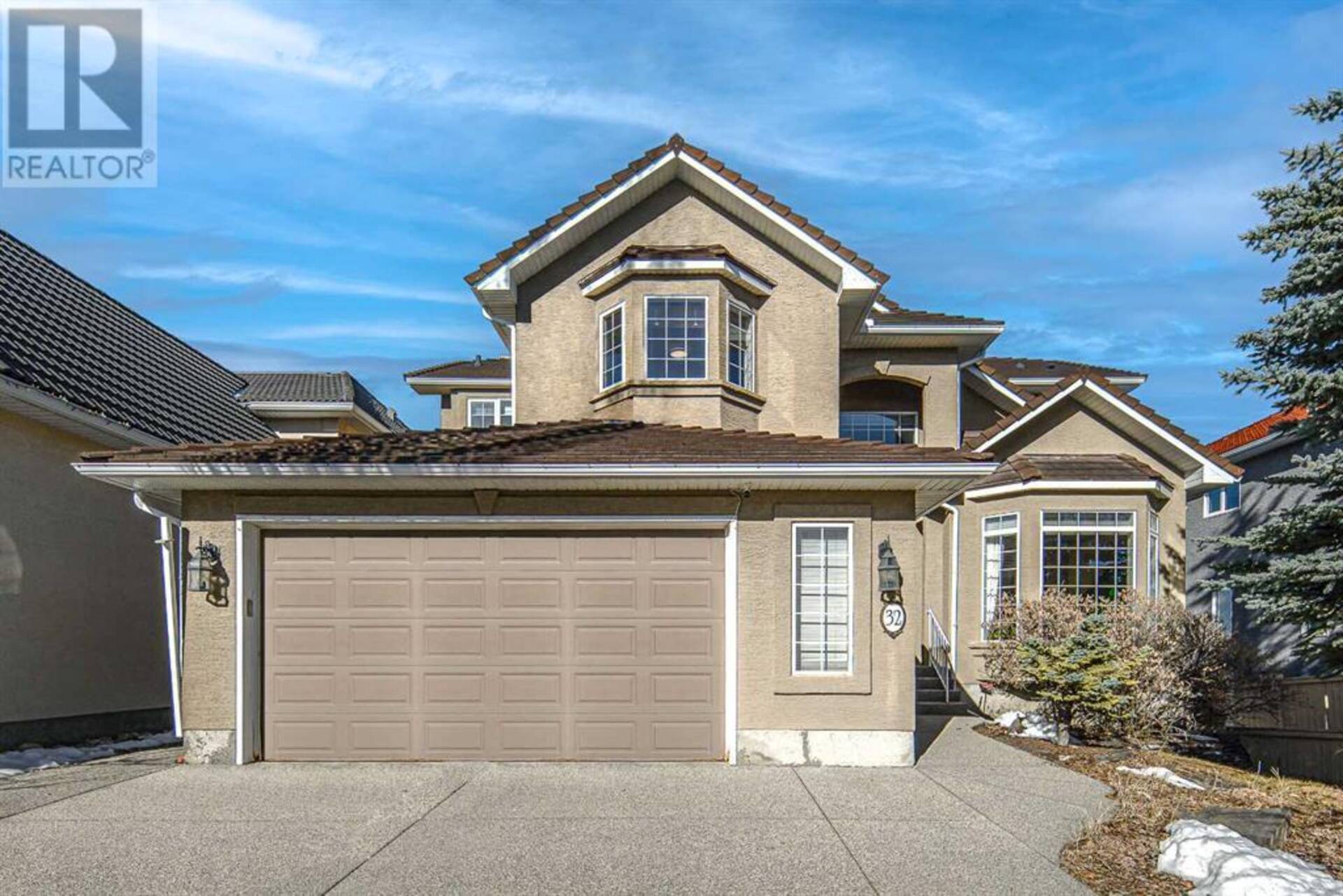 32 Hawkmount Heights NW Calgary