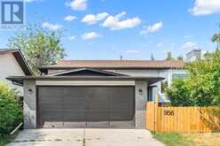 956 Bracewood Rise SW Calgary