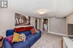 8932 33 Avenue NW Calgary