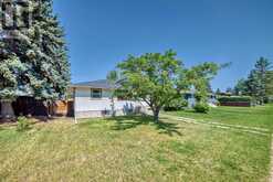 8932 33 Avenue NW Calgary