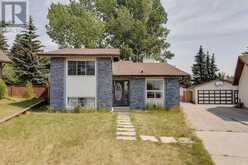 319 Ranchview Mews NW Calgary