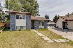 319 Ranchview Mews NW Calgary