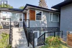 2213, 2215 23 Street SW Calgary