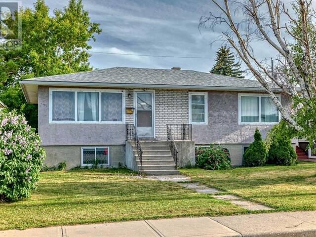 927 Renfrew Drive Calgary Alberta