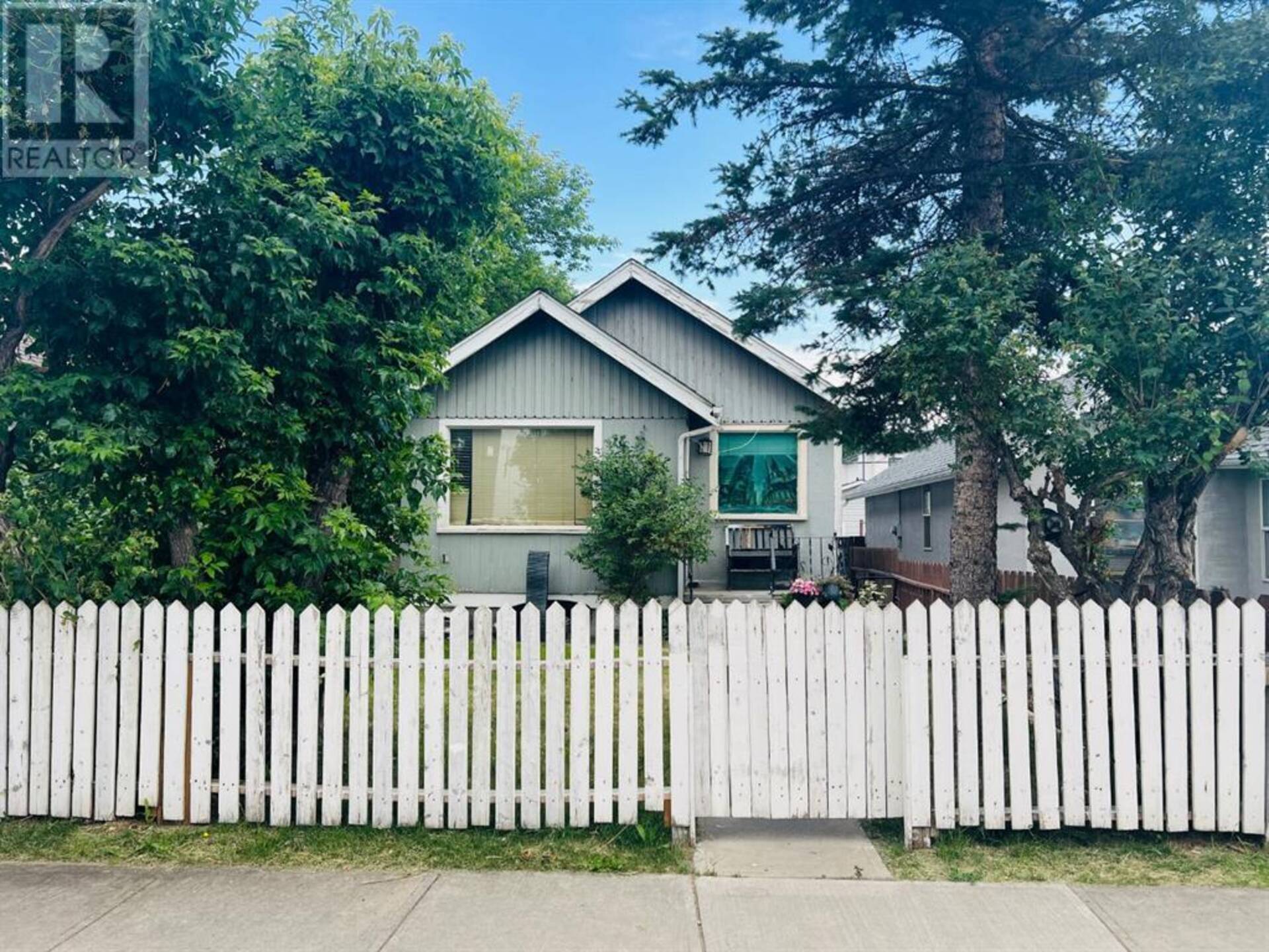 251 19 Avenue NE Calgary