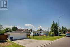 224 Ross Avenue Cochrane