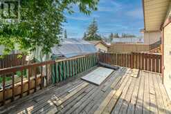 103 sandstone Way NW Calgary