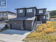 136 Crestridge Terrace SW Calgary