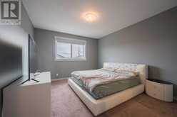 568 Evansborough Way NW Calgary