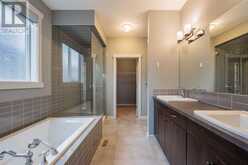 568 Evansborough Way NW Calgary