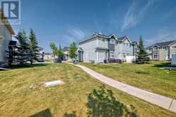 113, 111 Tarawood Lane NE Calgary