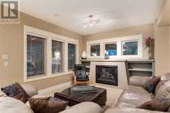 30 Discovery Ridge Manor SW Calgary