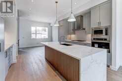 912 32 Street NW Calgary