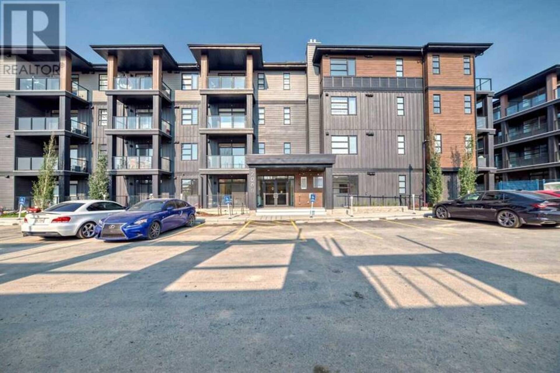 2405, 55 Lucas Way Calgary