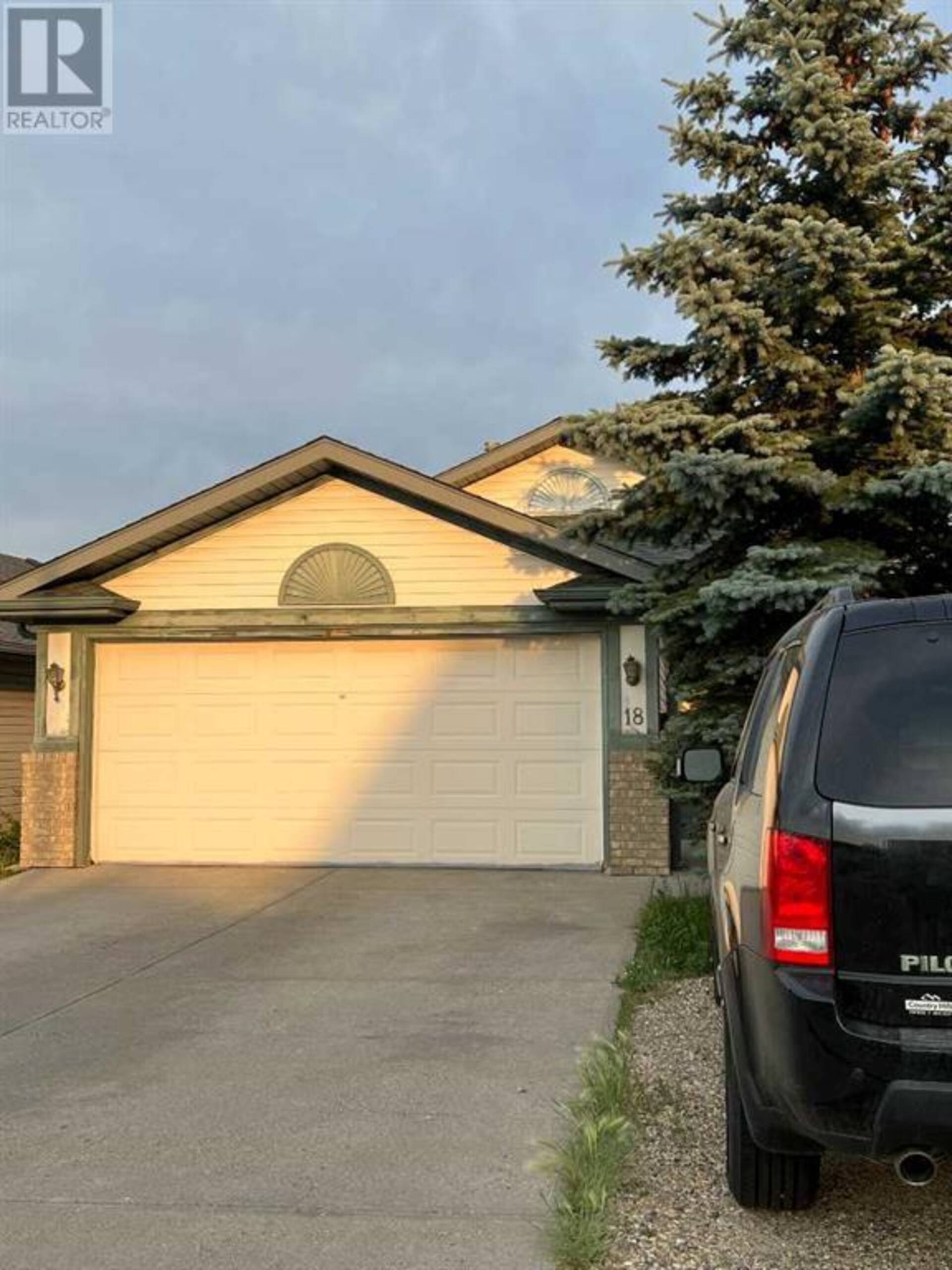 18 Hidden Valley Gate NW Calgary