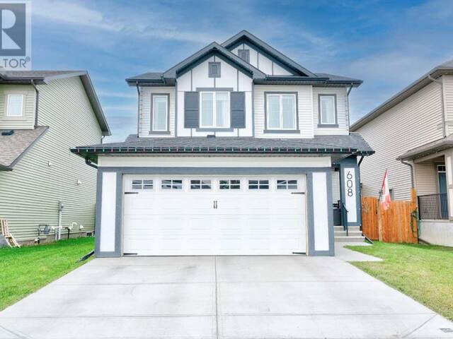 608 Monterey Drive SE High River Alberta