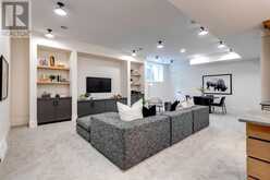 6914 Livingstone Drive SW Calgary