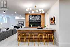 6914 Livingstone Drive SW Calgary