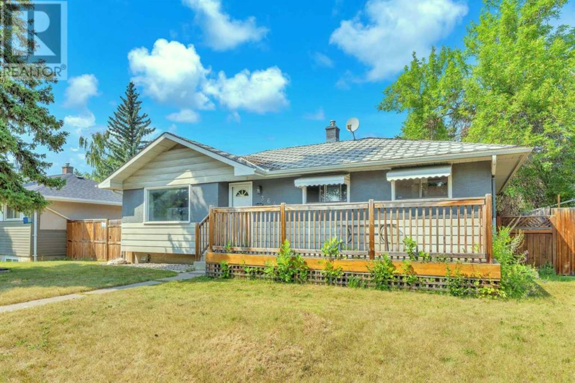 364 Westwood Drive SW Calgary