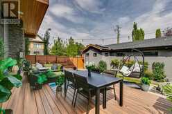 2002 25A Street SW Calgary