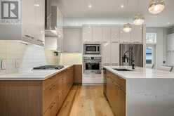 4627 21 Avenue NW Calgary