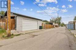 827 Raynard Crescent SE Calgary