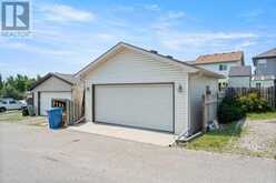 9 Crystal Shores Hill Okotoks