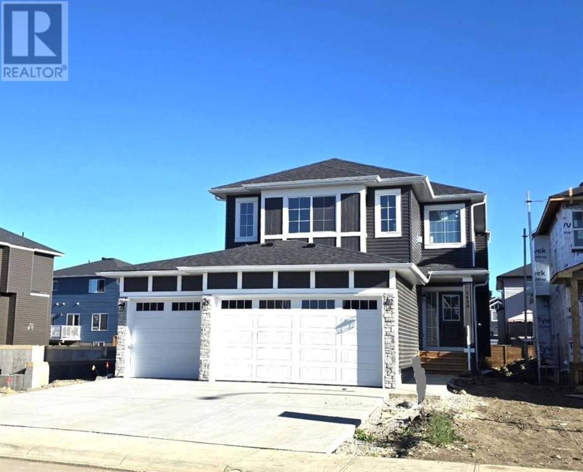 1439 Scarlett Ranch Boulevard Carstairs